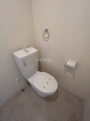 【トイレ】 | Ｗｉｎｄｙ　Ｈｉｌｌｓ　横浜吉野町 | 同建物別部屋参考
