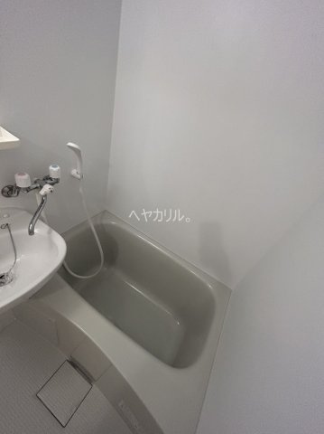 【浴室】 | Ｗｉｎｄｙ　Ｈｉｌｌｓ　横浜吉野町 | 同建物別部屋参考
