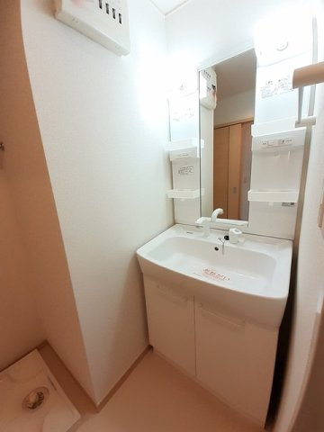 セレーノふくい　弐番館の洗面所