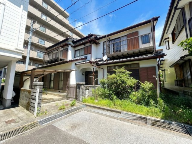 「二世帯おすすめの6LDK」高知市高須1丁目　中古一戸建て