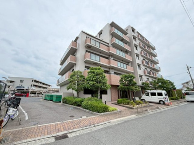 【周辺】 | 東急ドエル・アルス泉北深井 | 令和９年３月開業予定イオンタウン深井に隣接する形で、2028年春のまちびらきに向けて複合商業公園施設「MINAーMO MIZUGAIKE」整備が進められています。
