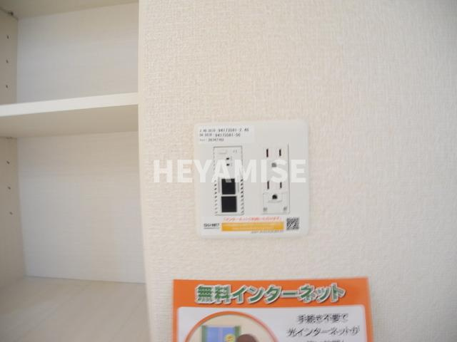 ラターシュ真崎のその他