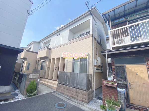 GRANDIRの外観