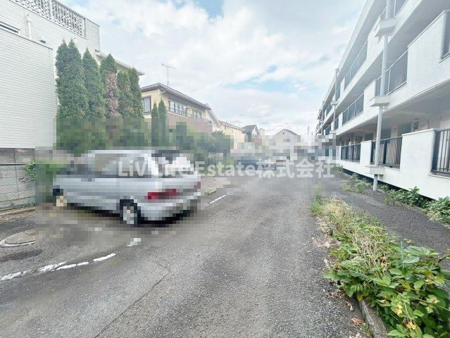 ハイツやま吉の駐車場