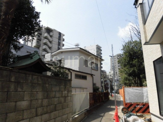 アーバンウェイル田端のその他共用部分|前面道路です★