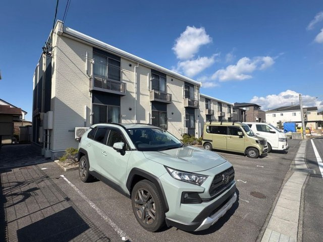 レオネクストロードスカイの外観