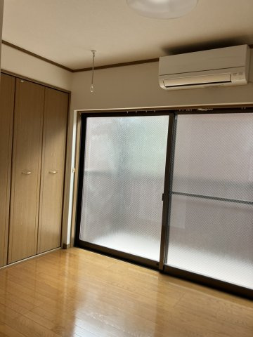 エスポワール出来島の居間・リビング
