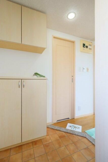 ソリテア四谷荒木町の玄関