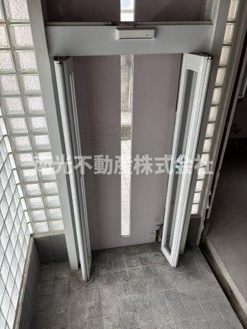 菱屋西2丁目店舗のその他
