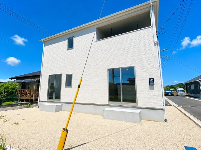 クレイドルガーデン／南区城南町舞原第８／1号棟の外観