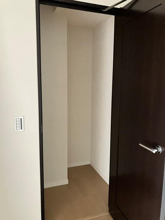 プラウドタワー武蔵浦和ガーデンの収納