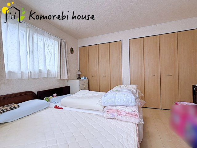 桶川市神明　中古戸建ての寝室|26.6.22撮影済み