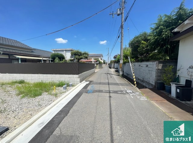 堺市東区菩提町　新築一戸建ての前面道路含む現地写真|周辺は落ち着いた街並みの住宅地！子育てがしやすい住環境です！まだ未完成ですが、現地でしかわからない事もございます。是非一度ご覧ください。