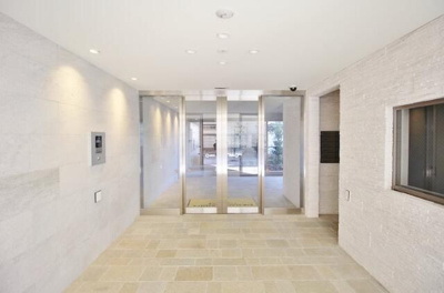 【エントランス】 | アンシャンテ大宮 | 建物の内部です
