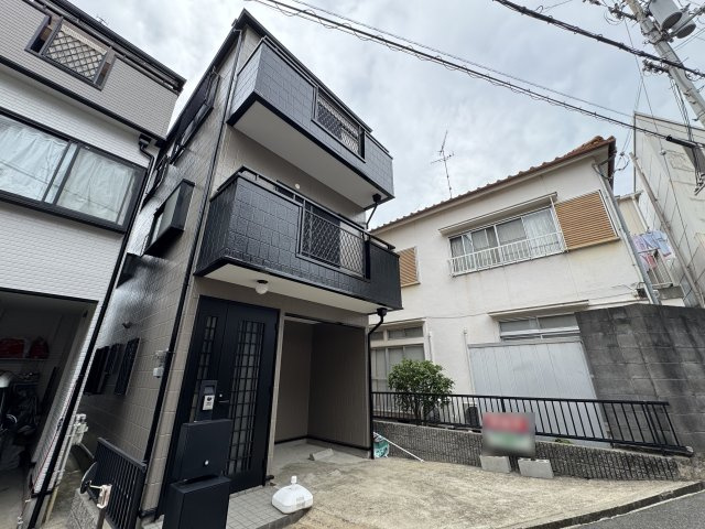 神戸市垂水区王居殿１丁目戸建の外観