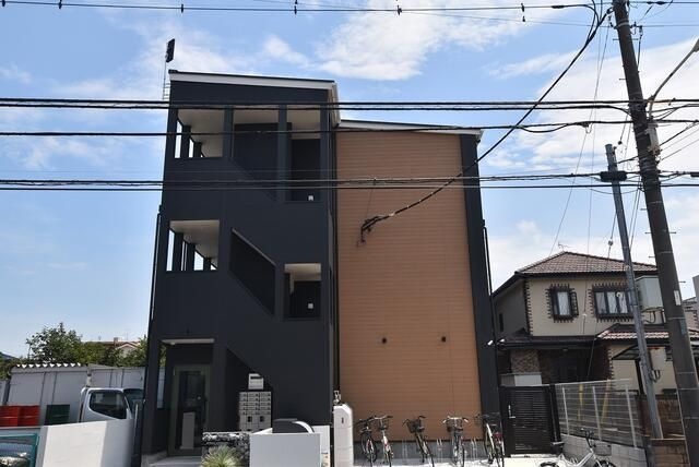 エフプレスト丸ヶ崎の外観