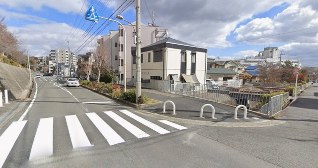名神ハイツA棟の周辺