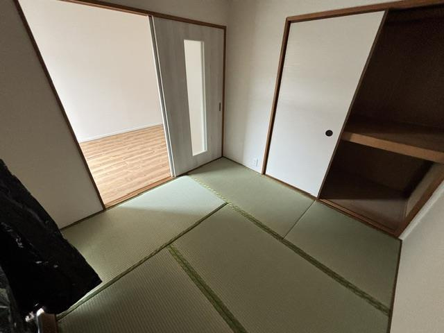 名神ハイツA棟の寝室