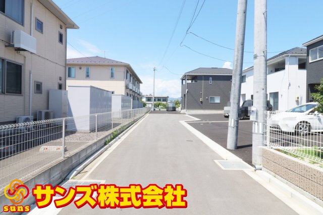 郡山市大槻町字針生金畑　　　３号棟　　　柴宮小学校、郡山第１中学区の前面道路含む現地写真|南側前面道路