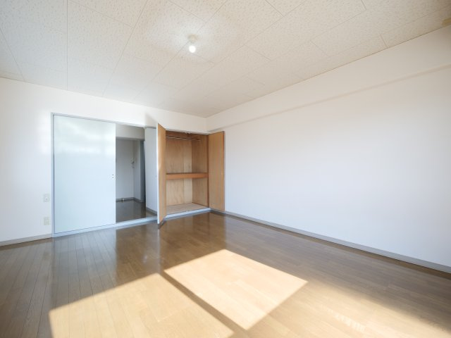 コープエスポワールⅠ棟の収納|※写真は別の部屋のものです。