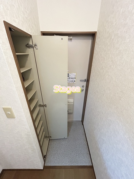 アムールClefの玄関