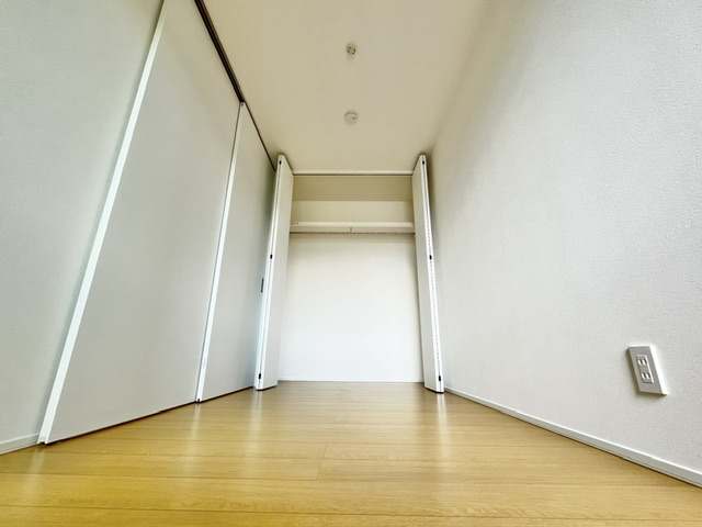 Smith堺の洋室