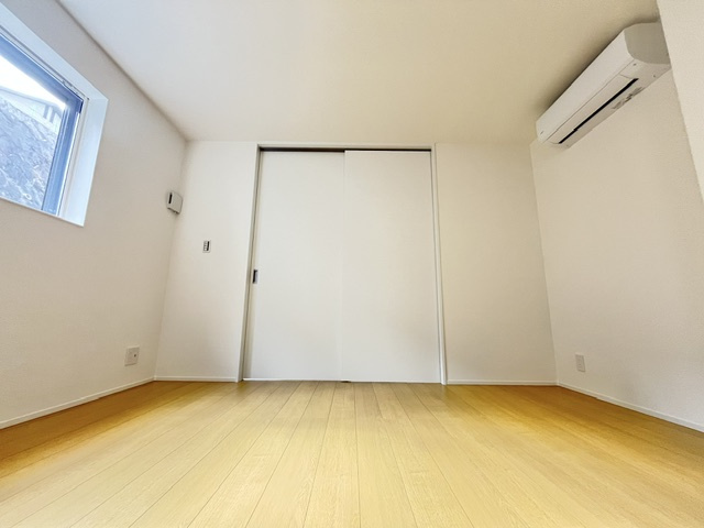 Smith堺の洋室