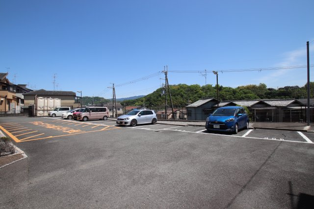 【駐車場】 | ラ・メールⅡ