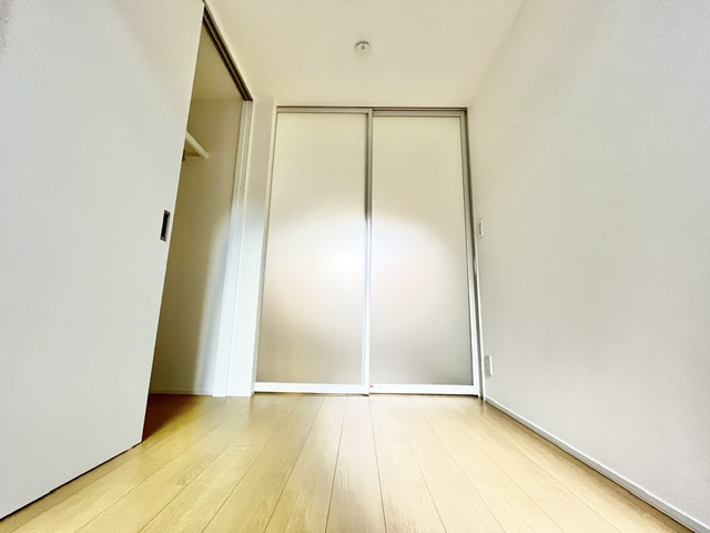 Smith堺の洋室