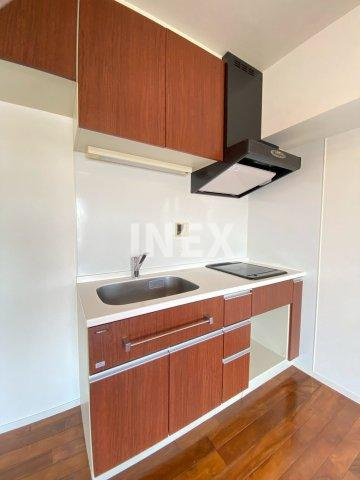 横浜市中区長者町３丁目の賃貸マンションのキッチン