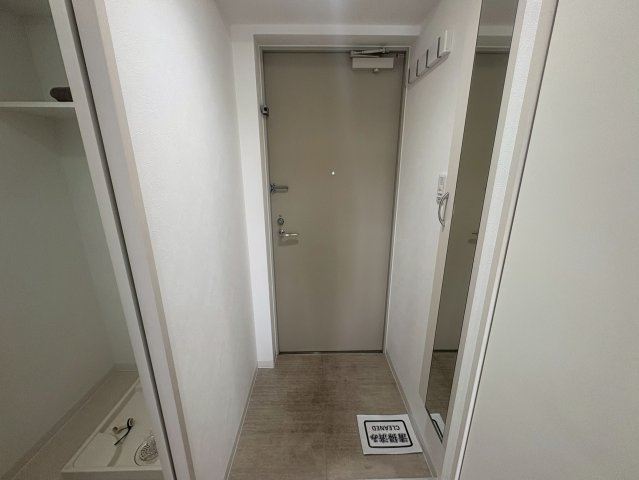 SK江坂の玄関