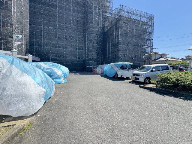 アムール和白IIIの駐車場