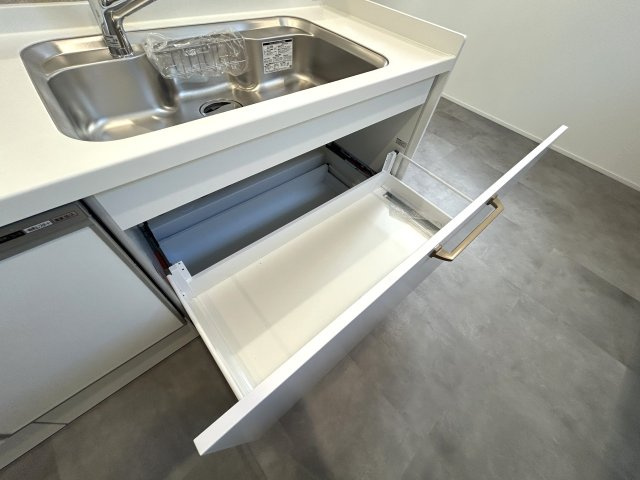 新潟市中央区水道町2丁目のキッチン