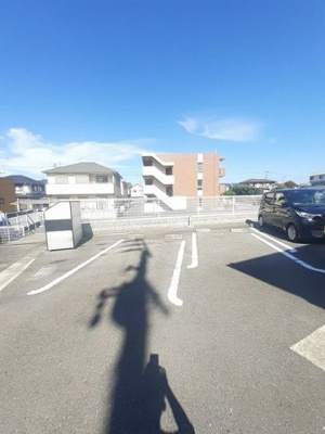 【駐車場】 | アンジュ・エムロード | カースペースがあります