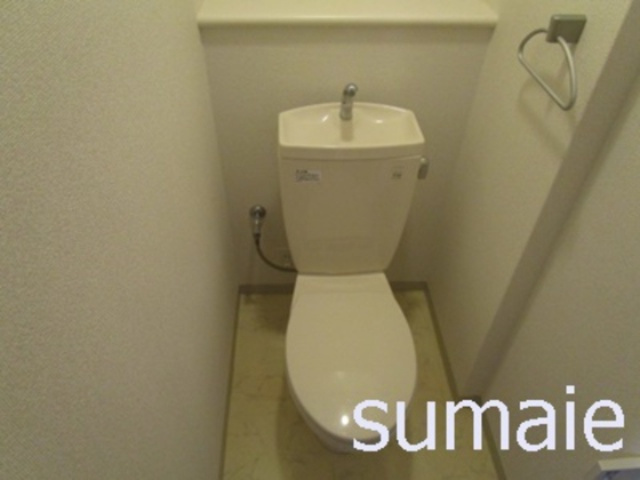北区滝野川７丁目の賃貸マンションのトイレ|トイレです
