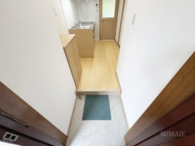 第二若木コーポの玄関|明るい玄関☆