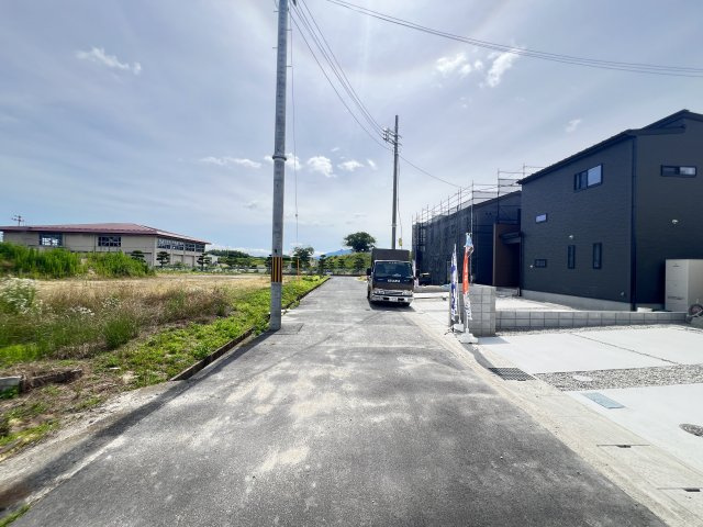 葛城市笛堂 全4区画 1号地の前面道路含む現地写真