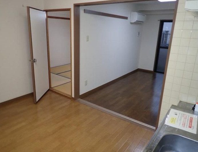 川島ビル