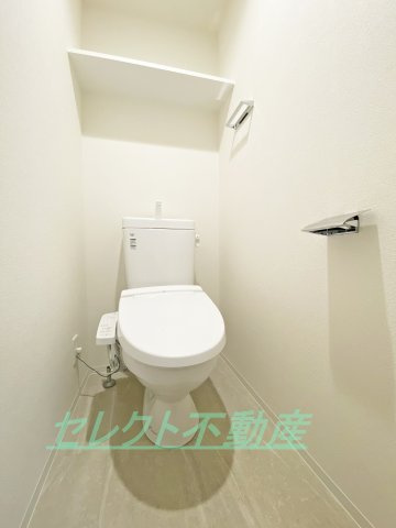 プレサンス名駅南エディフィスのトイレ