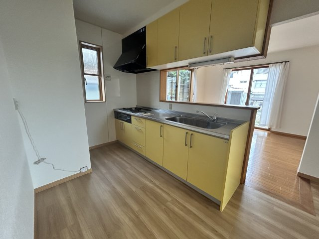 宮沖中古一戸建のキッチン