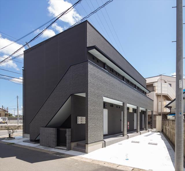 village 響 二号館の外観