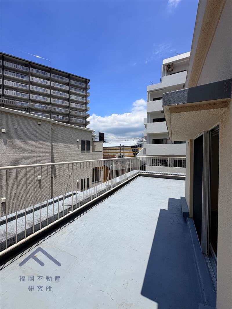 ロワールマンション南福岡のバルコニー