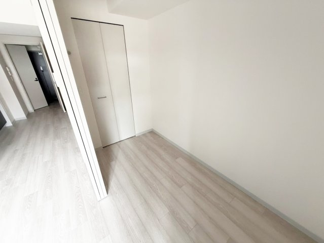 WORVE吹田江坂の洋室