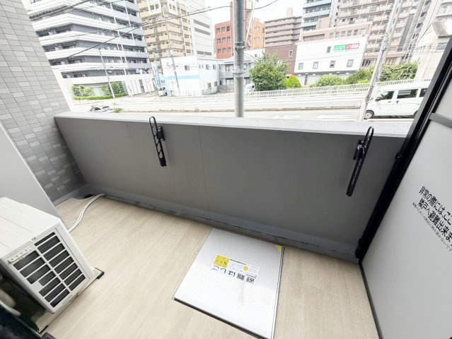 WORVE吹田江坂のバルコニー