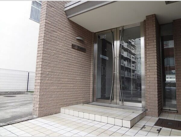 エピュレ(名古屋)のエントランス