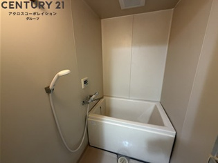 日々の疲れを癒すお風呂付です