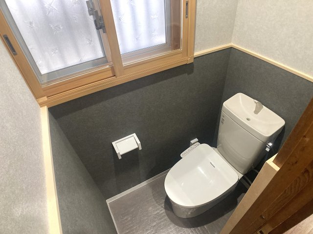 Cozy唐櫃Ⅳのトイレ|温水洗浄便座付きのトイレ