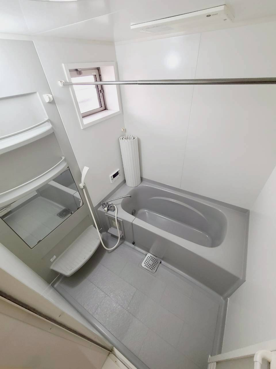 YUSEI RESIDENCE 甲子園の浴室