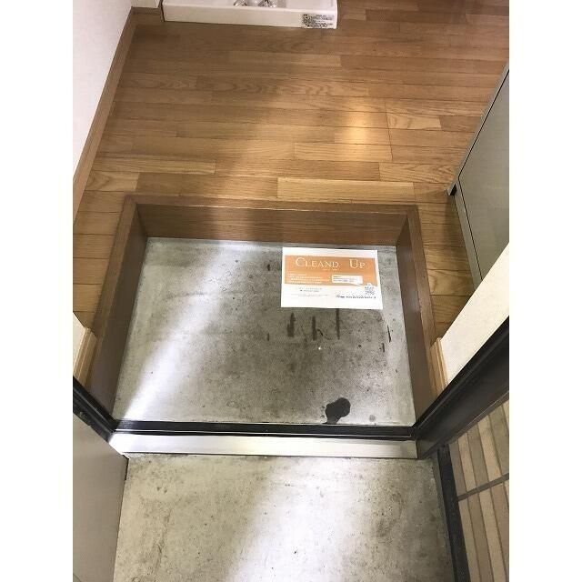 ライゼ立花の玄関