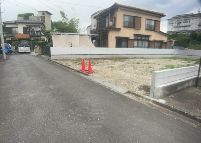【前面道路含む現地写真】 | ハザードマップは自然災害による被害を予測し、その被害範囲を地図上で表したものです。近年特に災害が多くなっていますので、事前に調査すると安心できます。ハザードマップは国交省のホームページをご覧ください。